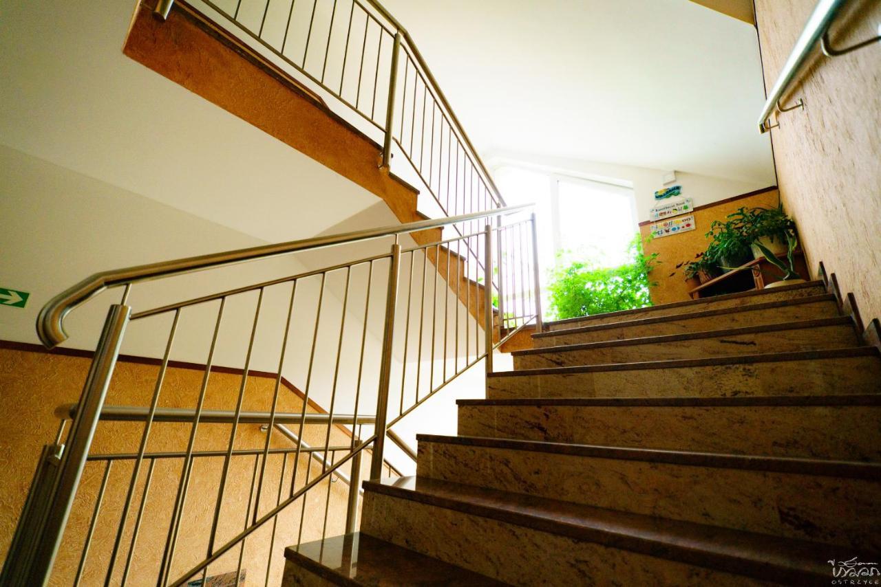 Isaan Ostrzyce Guest House ภายนอก รูปภาพ