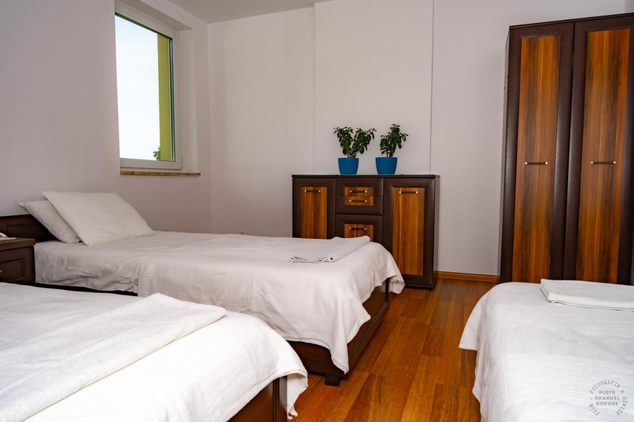 Isaan Ostrzyce Guest House ภายนอก รูปภาพ