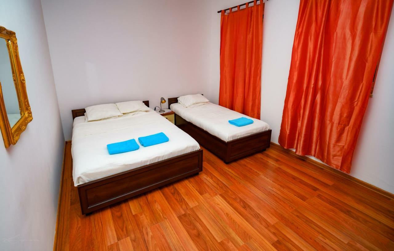 Isaan Ostrzyce Guest House ภายนอก รูปภาพ