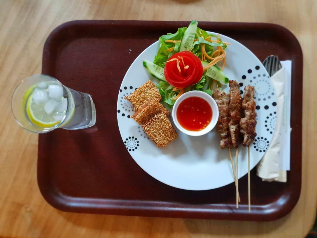 Isaan Ostrzyce Guest House ภายนอก รูปภาพ